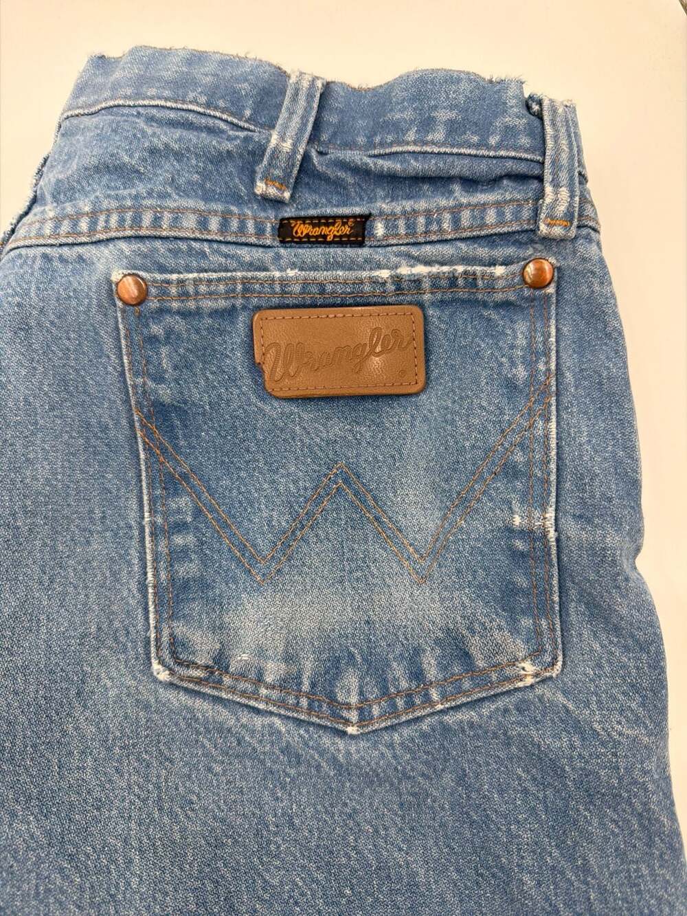 Vintage Style Wrangler 13MWZ Cowboy Cut Original Fit Jeans 38x34 - Picture 2 of 8